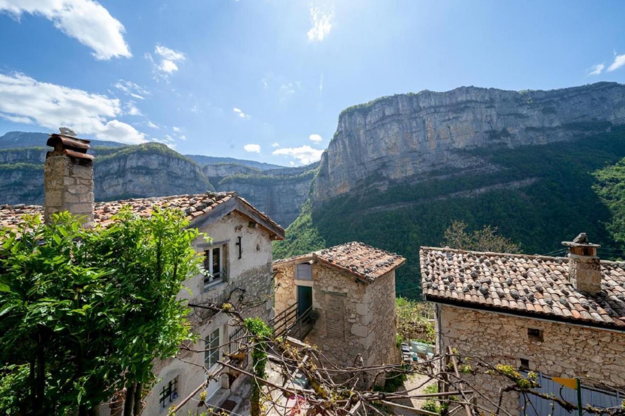 L'Echappee En Vercors Choranche Exterior photo